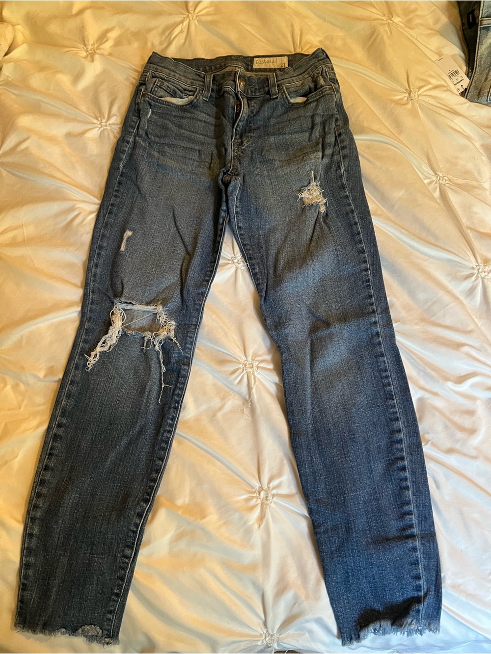 pistola Distressed Dark Blue Straight-Leg Jeans